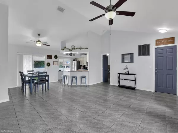 Cape Coral, FL 33991,515 SW 9th CT