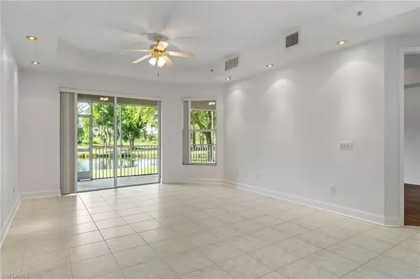 North Fort Myers, FL 33917,15250 Riverbend BLVD #101