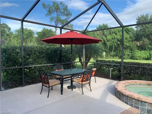 Naples, FL 34104,8088 Piedmont DR