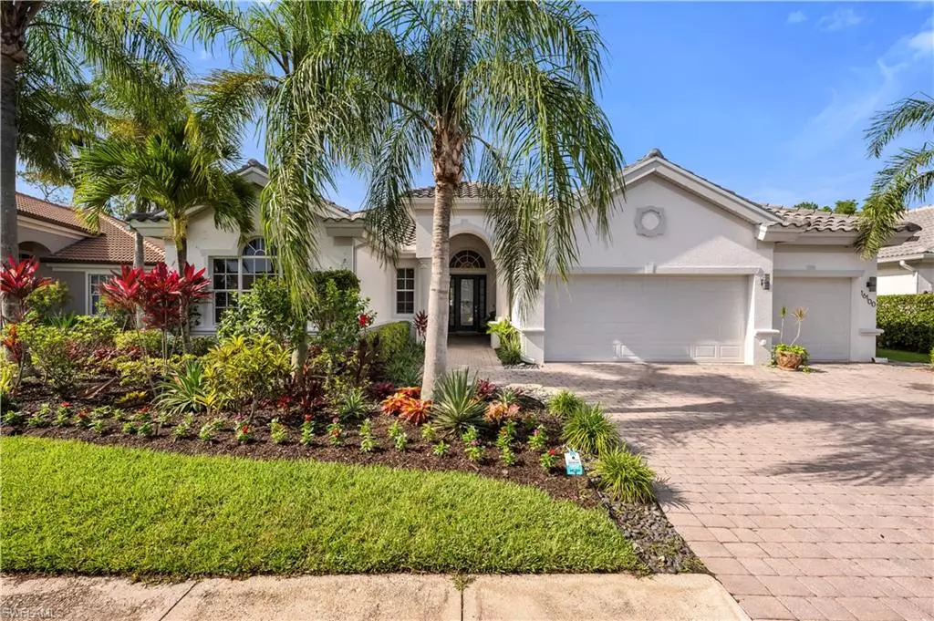 Naples, FL 34110,16100 Parque LN