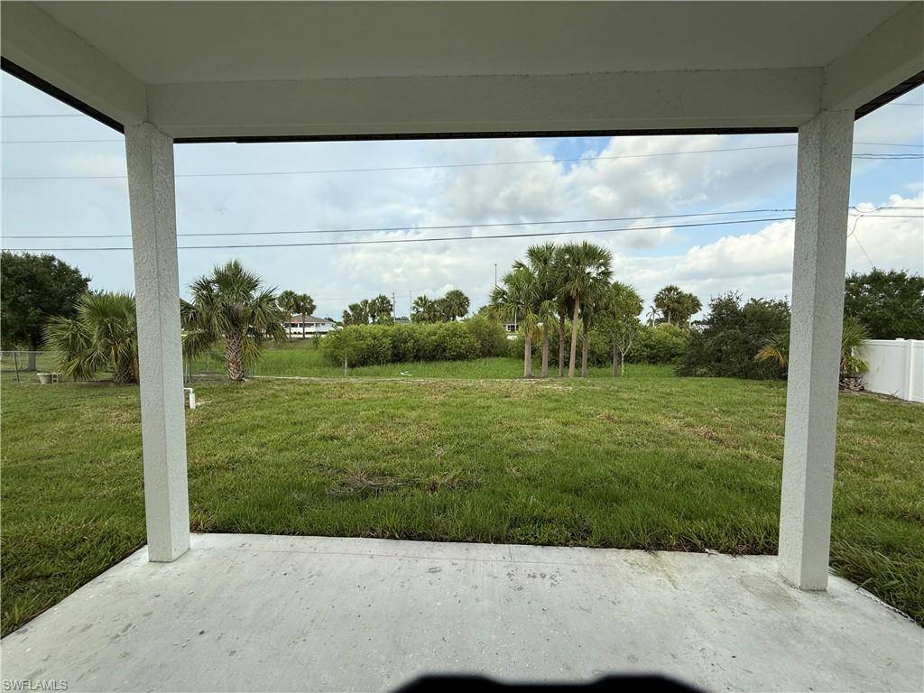 Cape Coral, FL 33909,306 NE 10th TER