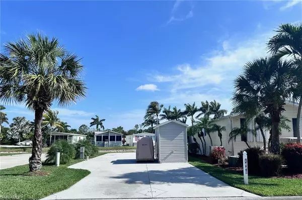 Naples, FL 34114,1254 Silver Lakes BLVD