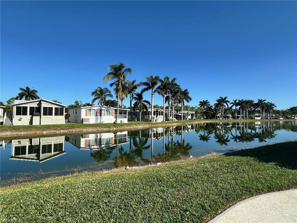 Naples, FL 34114,1254 Silver Lakes BLVD