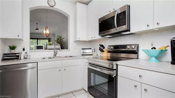 Naples, FL 34104,7805 Woodbrook CIR #3003