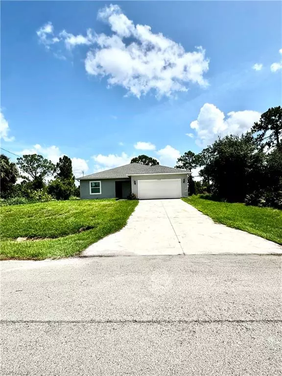 Fort Myers, FL 33913,1203 Bermar ST