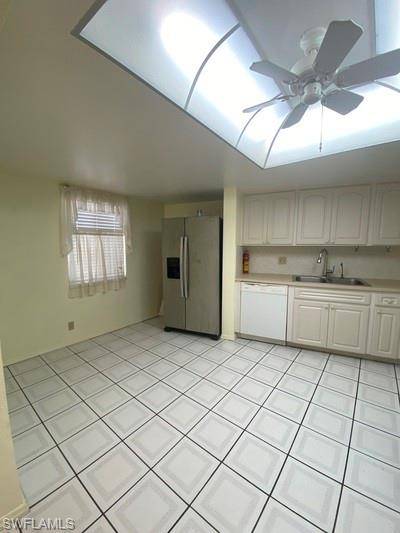 Fort Myers, FL 33901,2264 Winkler AVE #101