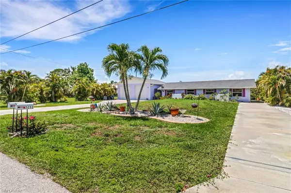 5251-5253 Serenity CV, Bokeelia, FL 33922