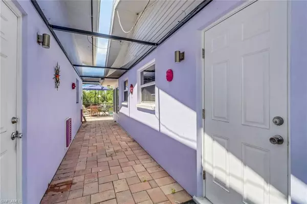 Bokeelia, FL 33922,5251-5253 Serenity CV