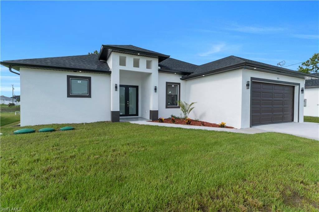 3513 36th ST SW, Lehigh Acres, FL 33976