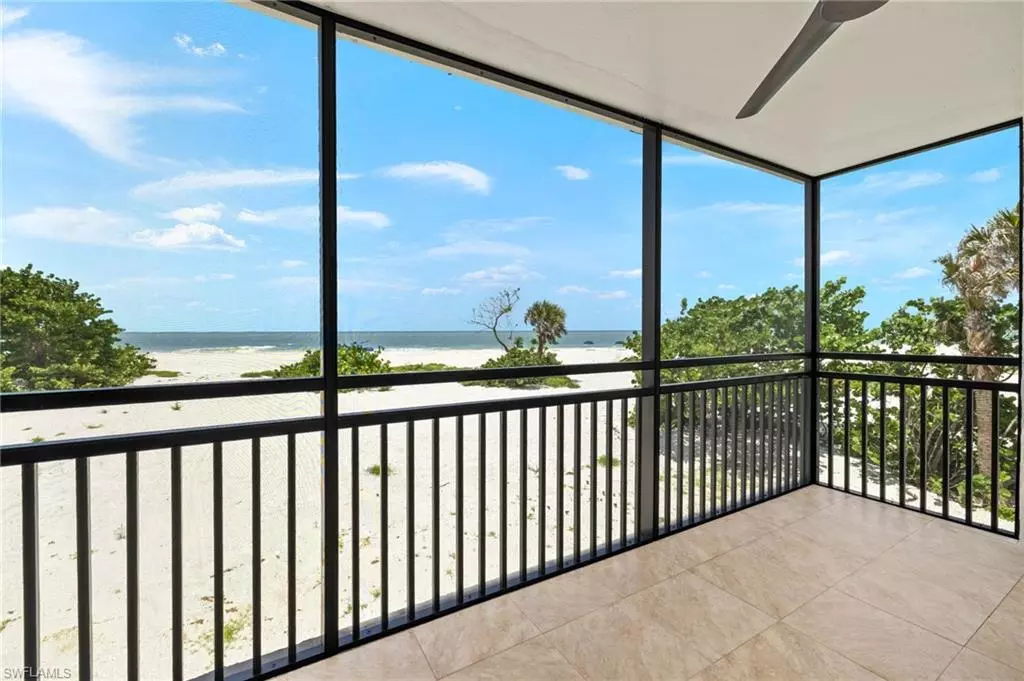 Sanibel, FL 33957,3067 W Gulf DR #102