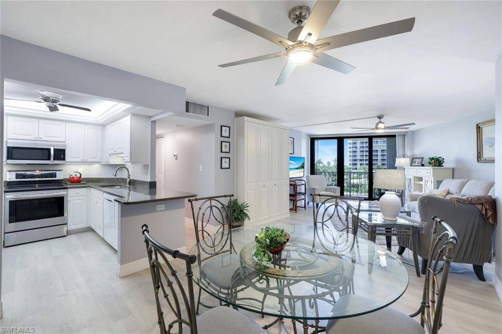 Marco Island, FL 34145,320 Seaview CT #2-308