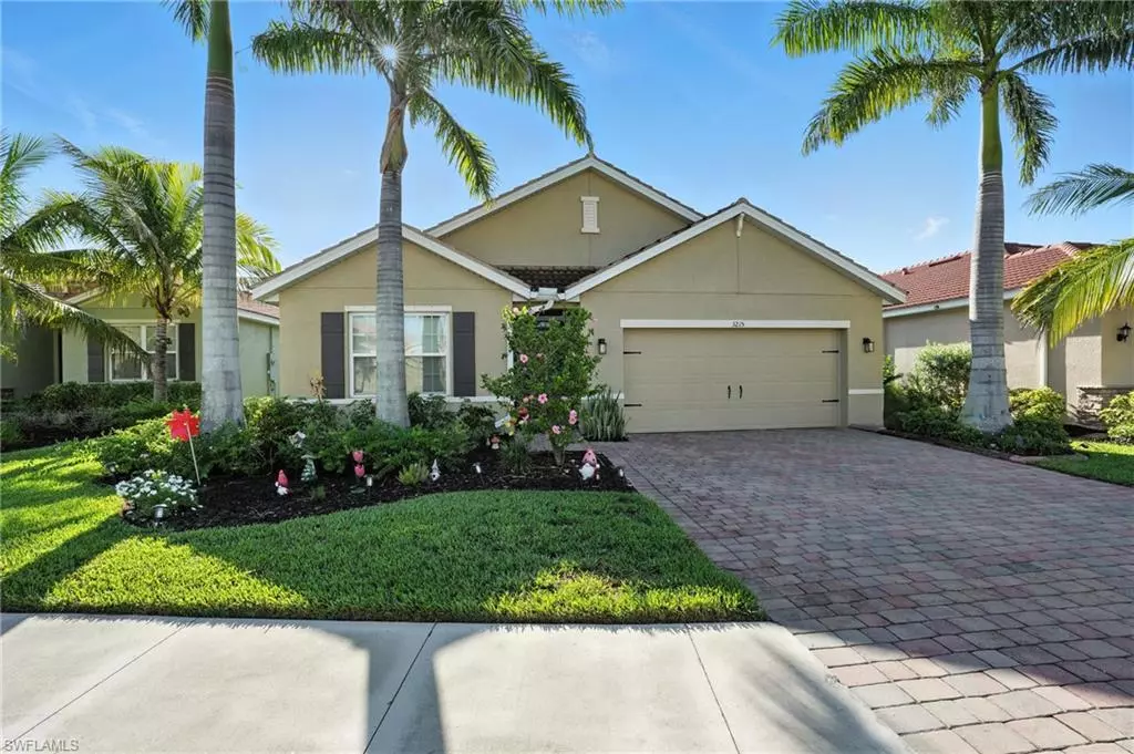 Fort Myers, FL 33916,3215 Birchin LN