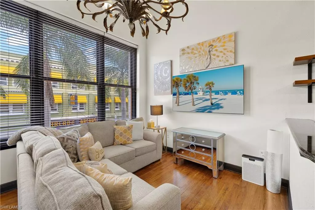 Fort Myers, FL 33901,2260 1st ST #209