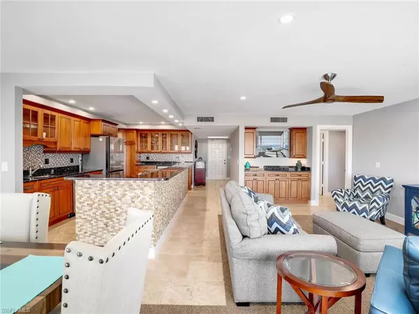 Marco Island, FL 34145,1100 S Collier BLVD #920
