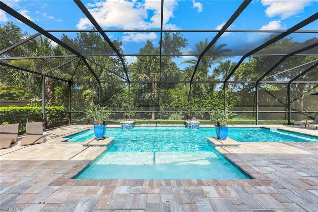 Naples, FL 34110,16273 Camden Lakes CIR
