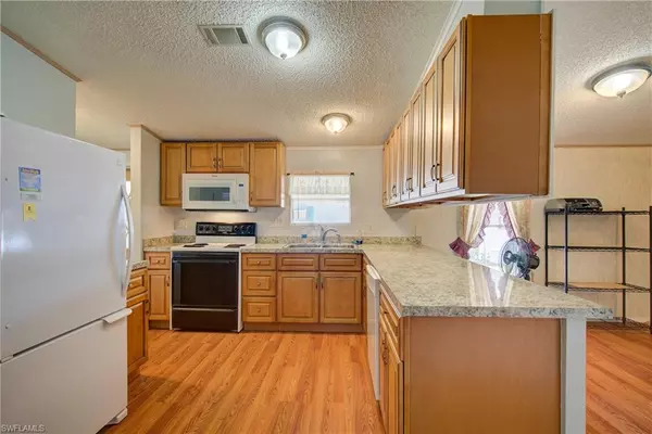 North Fort Myers, FL 33917,205 Carriage LN