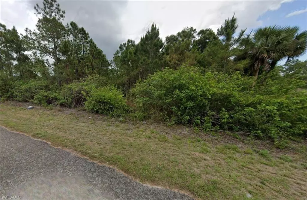 Lehigh Acres, FL 33972,816 Fitch AVE