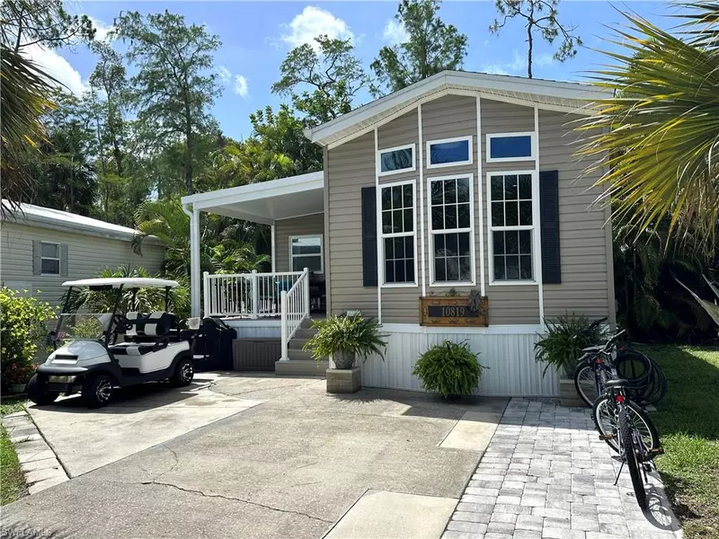 10819 Short Tailed Hawk CIR, Estero, FL 33928