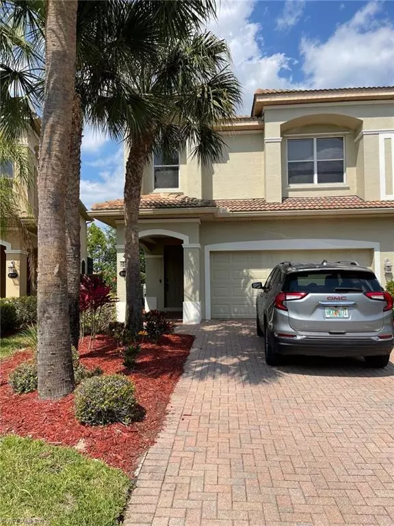 Estero, FL 33928,20013 Larino LOOP