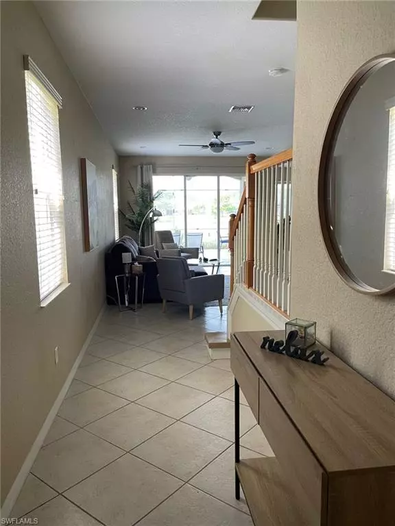 Estero, FL 33928,20013 Larino LOOP
