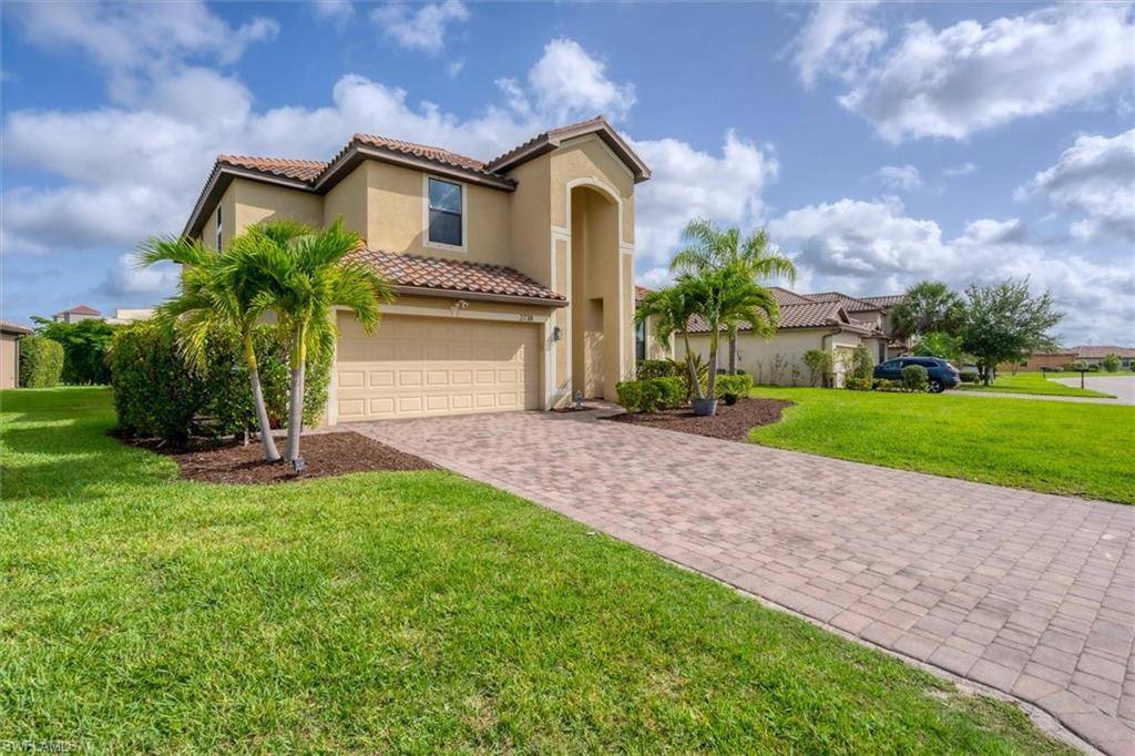 Fort Myers, FL 33905,2738 Via Piazza LOOP