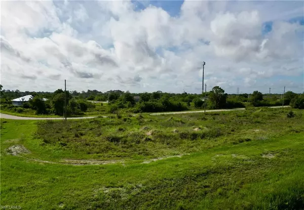 Lehigh Acres, FL 33974,1007 Kirkwood ST