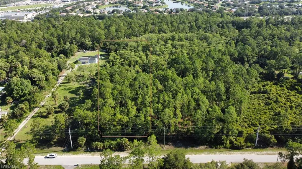 681 24th AVE NE, Naples, FL 34120