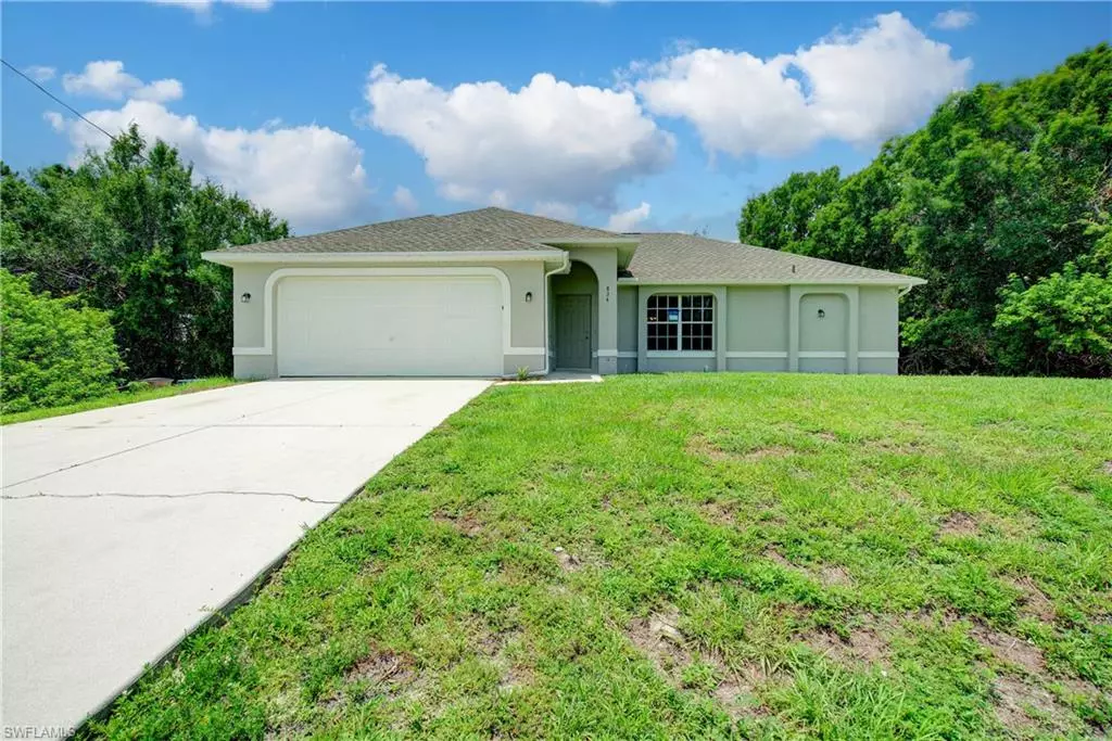 Lehigh Acres, FL 33974,834 Chezy ST E