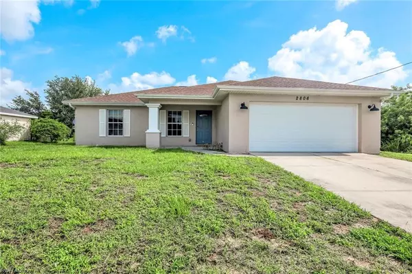 2806 22nd ST W, Lehigh Acres, FL 33971