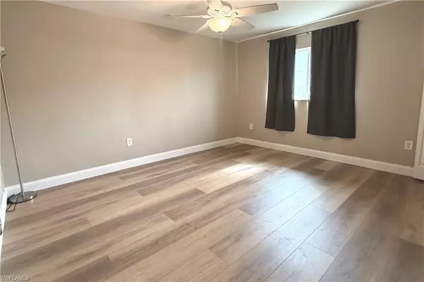 Bonita Springs, FL 34134,4402 Pine Lake RD