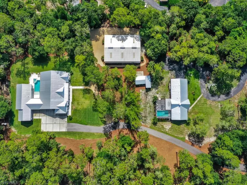 3475 3rd AVE SW, Naples, FL 34117