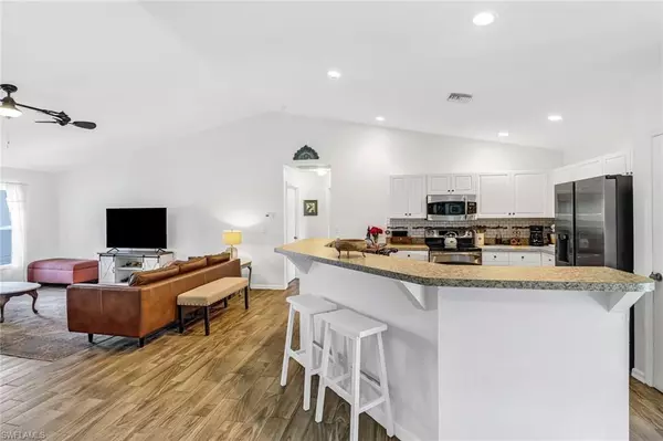 Fort Myers, FL 33905,6104 Holt CT