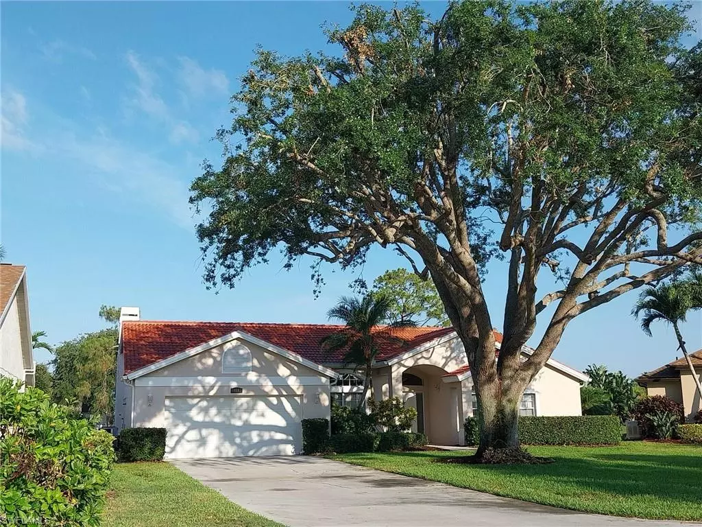 Naples, FL 34104,449 Dundee CT