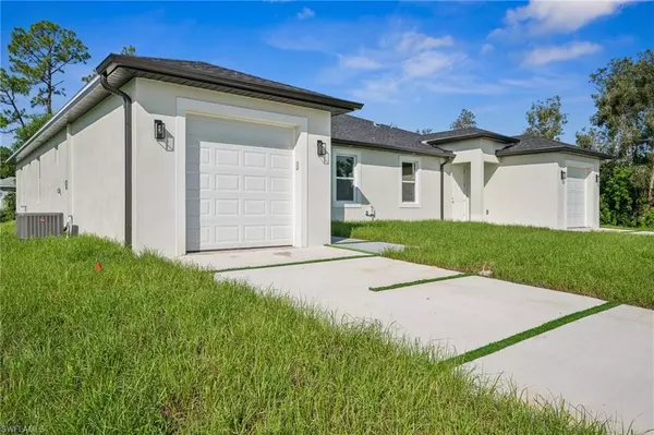 2401-2403 Quentin AVE S, Lehigh Acres, FL 33973