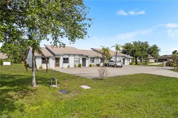 3734 SW 8th CT #103, Cape Coral, FL 33914