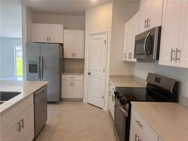North Fort Myers, FL 33917,17616 PARADISO WAY