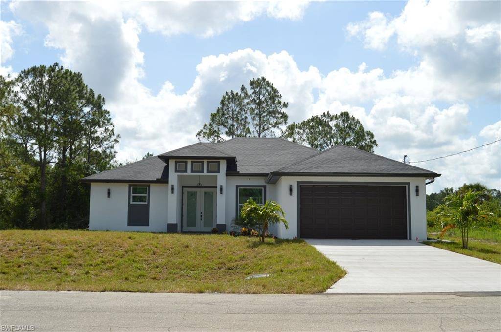 Lehigh Acres, FL 33972,1402 Henry AVE