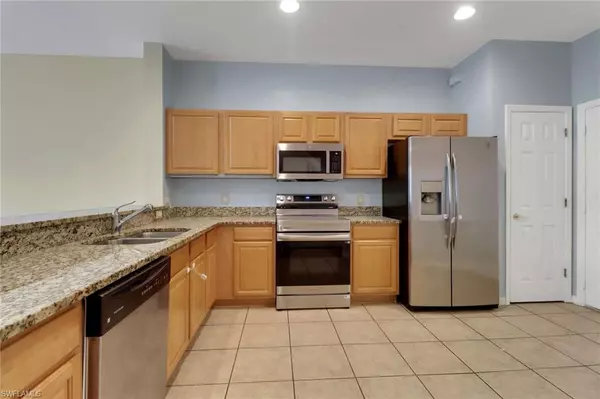 Naples, FL 34105,936 Hampton CIR #86