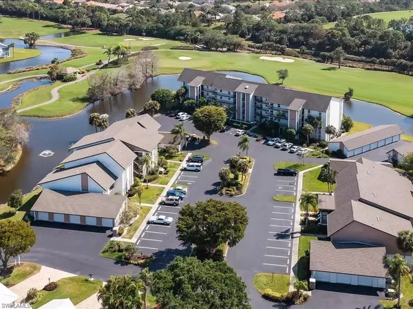 Naples, FL 34110,1520 Imperial Golf Course BLVD #211