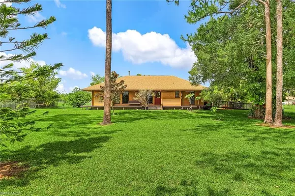 6240 Industry AVE, Fort Myers, FL 33905