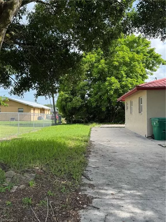 Clewiston, FL 33440,910 Harlem Academy AVE