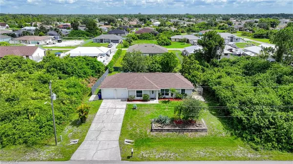 Lehigh Acres, FL 33971,5538 Brookfield ST