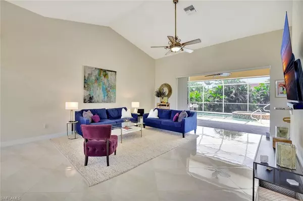 Marco Island, FL 34145,628 Hernando DR