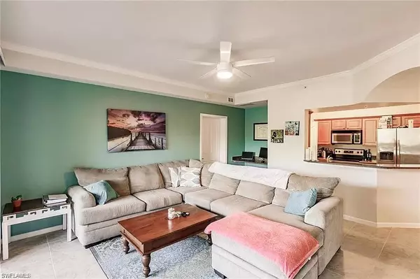 Naples, FL 34105,13010 Positano CIR #101