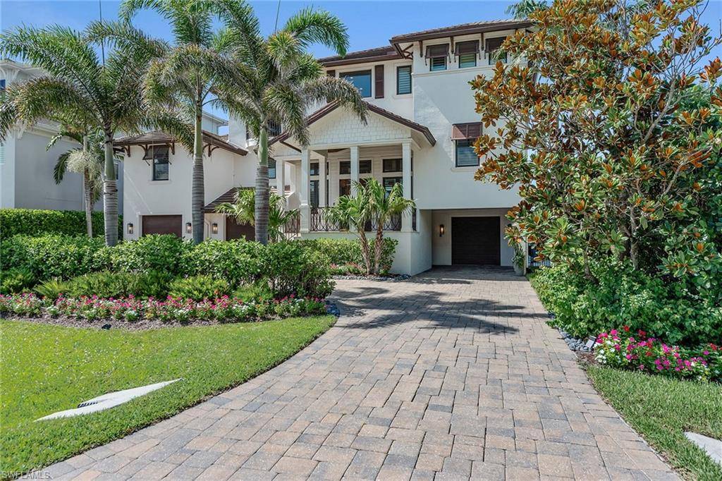 434 Trade Winds AVE, Naples, FL 34108
