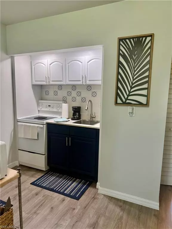 Marco Island, FL 34145,240 N Collier BLVD #A3