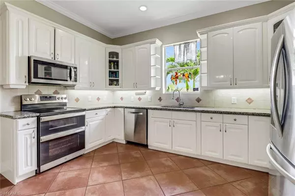 Naples, FL 34120,2060 Desoto BLVD N