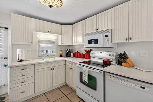 Naples, FL 34112,71 Enchanting BLVD #E71