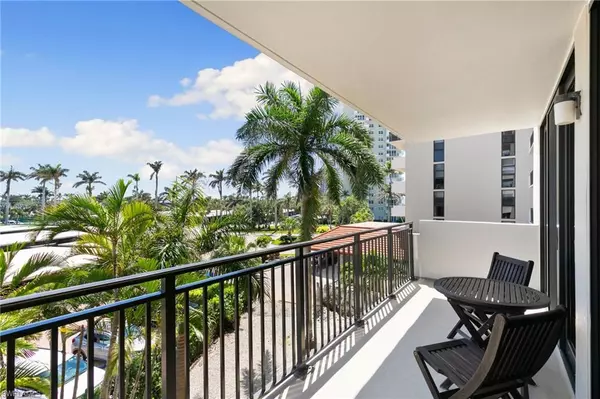 Marco Island, FL 34145,180 Seaview CT #314