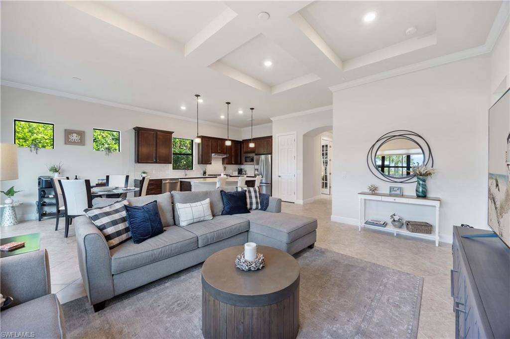 6787 Winding Cypress DR, Naples, FL 34114